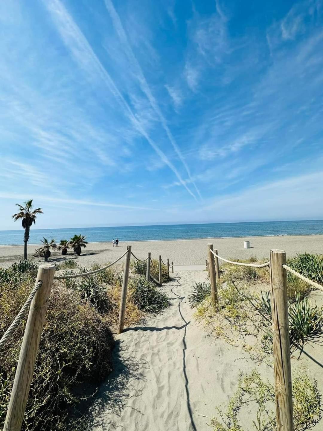 Ferrara Playa Apartment ตอร์ร็อกซ์ ภายนอก รูปภาพ